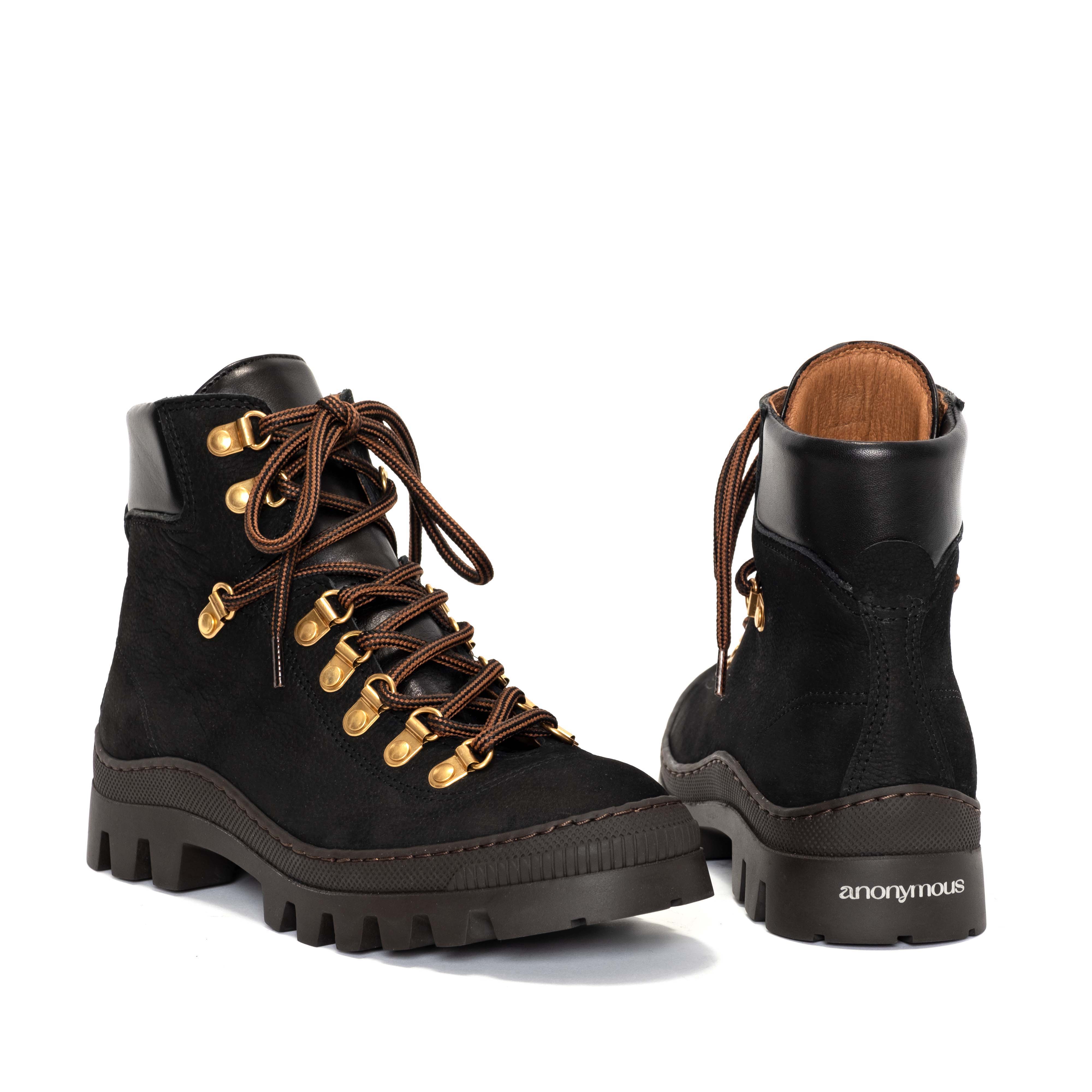 Ted Calf nubuck Black