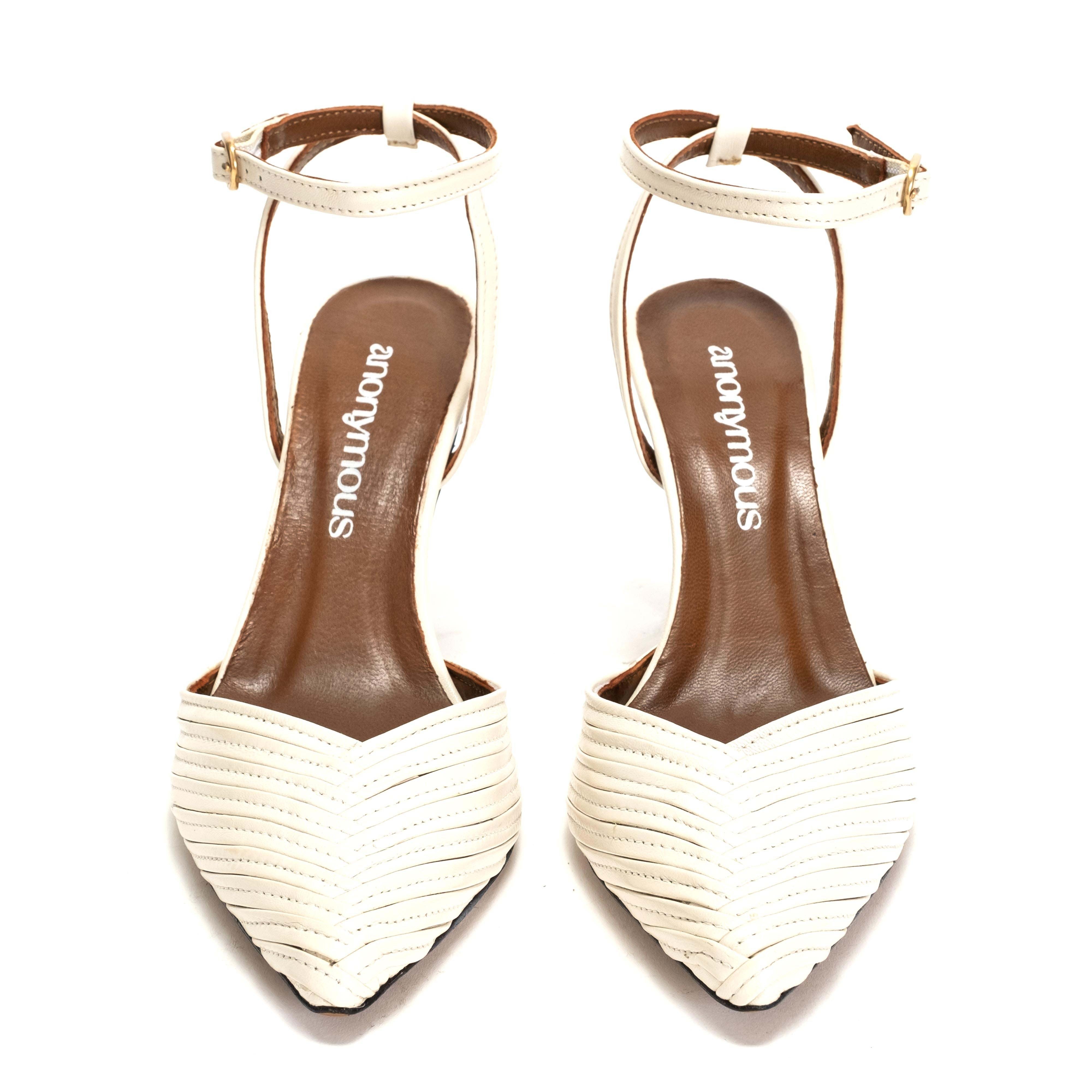 Givia 75 Shiny Lamb Milk White