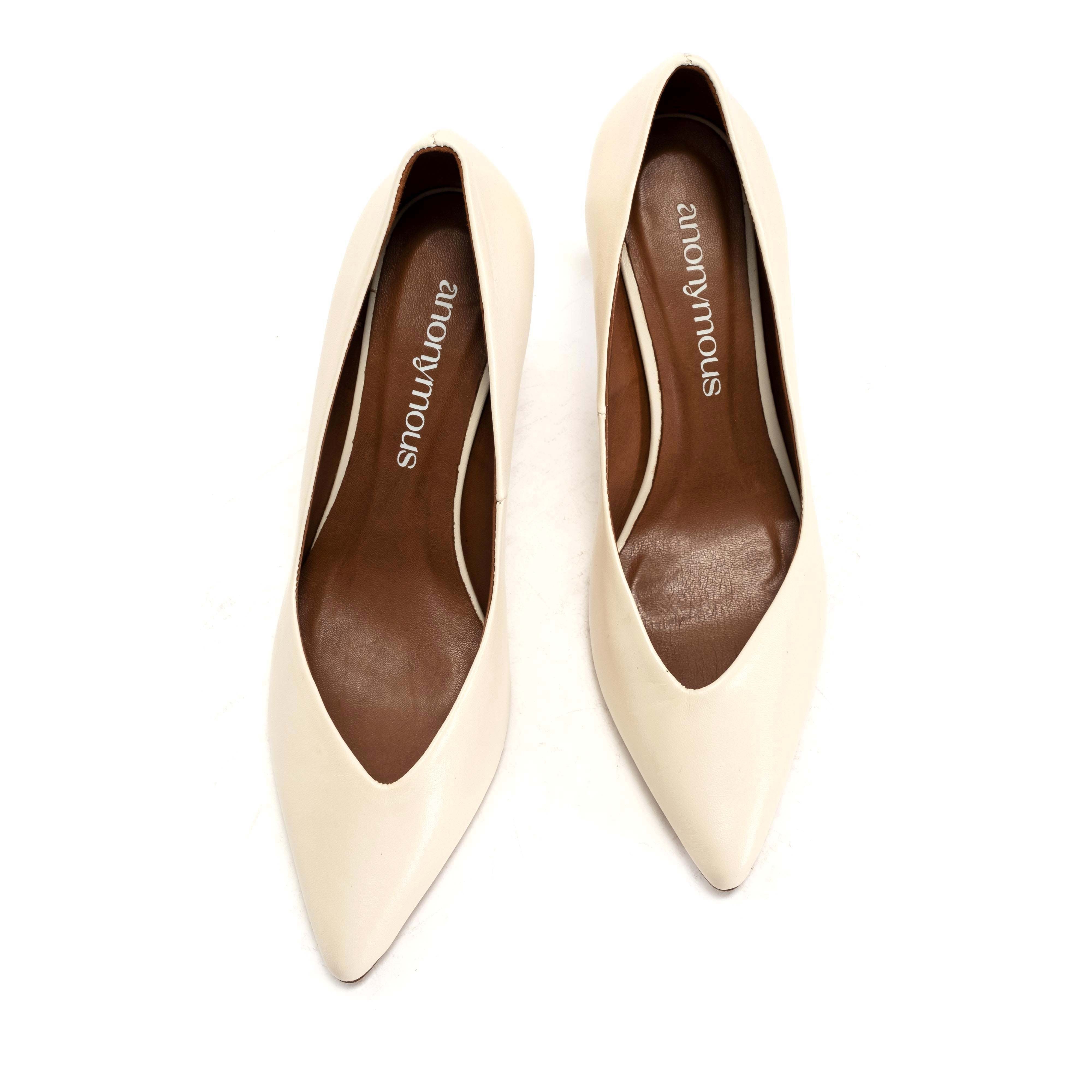 Trini 75 Shiny Lamb Milk White