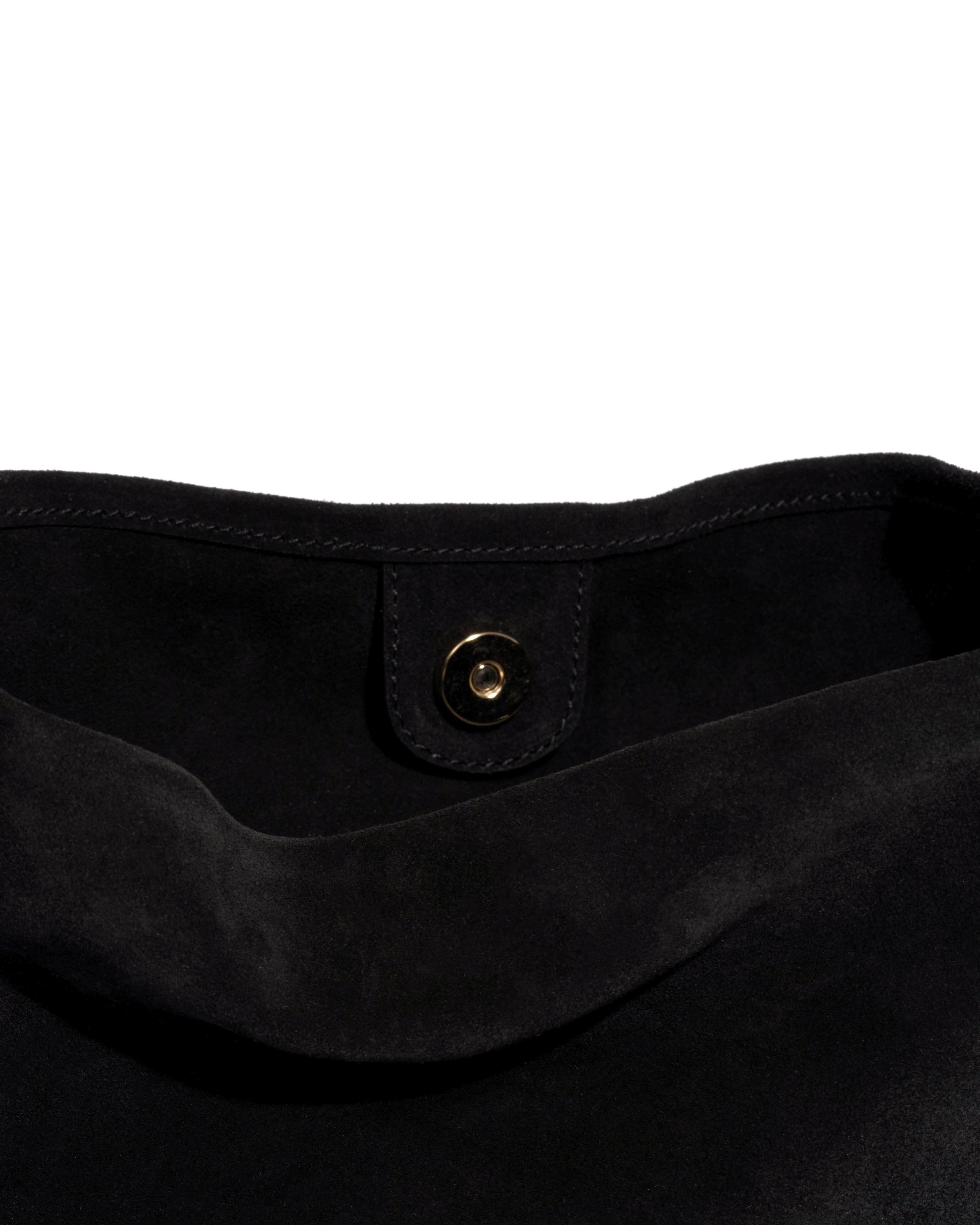 Versa slouchy petite bag Calf suede Black